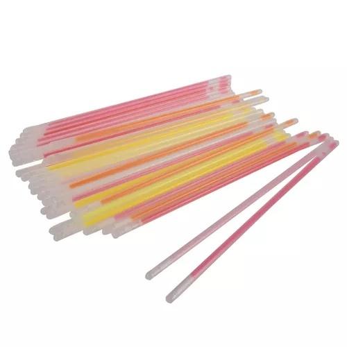 100 glow sticks armband – 8 färger, festfavoriter med kontakter (upp till 12 timmar)