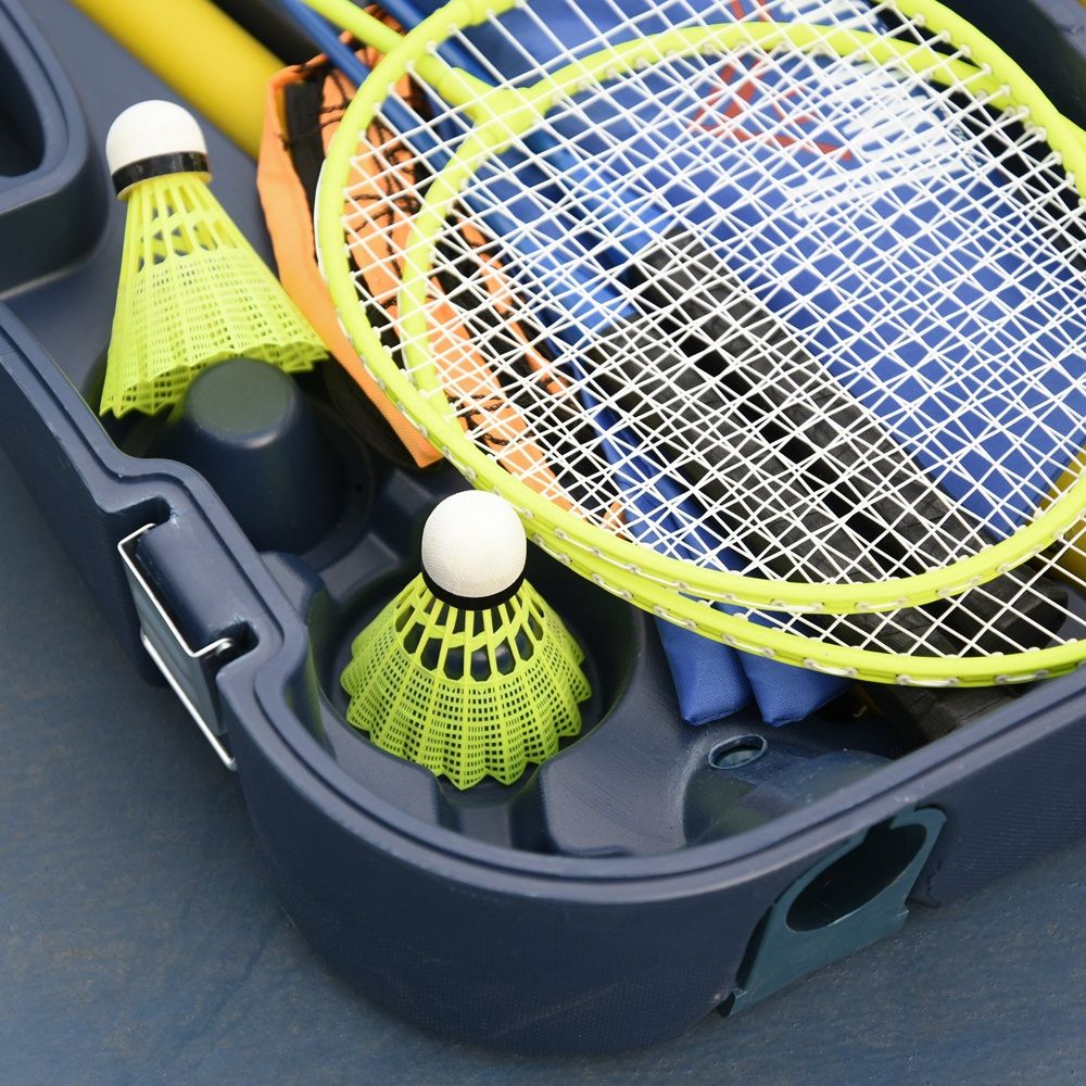 Bärbart badmintonset med racketar, fjäderbollar och resväska