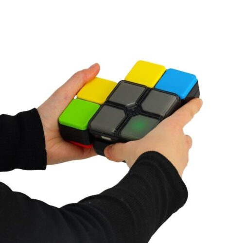 LED Puzzle Cube Arcade Game – 4 spel, batteridrivet roligt för barn