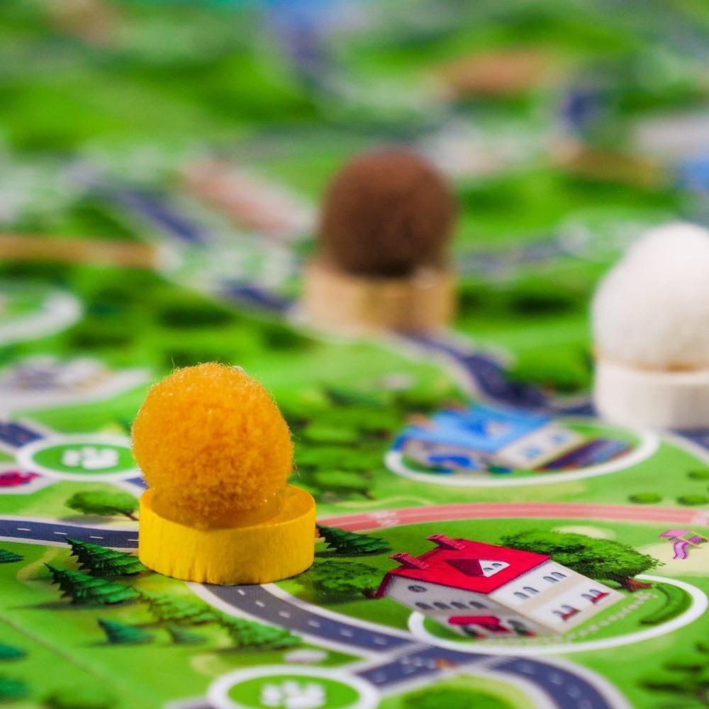 About a Cat in Trouble: Family Board Game for Ages 8+ – Hitta vägen hem!