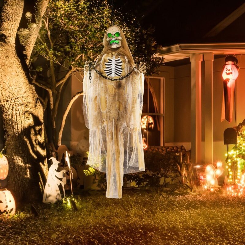 Hängande skelett i naturlig storlek med LED-ljus och ljud för Halloween-dekoration