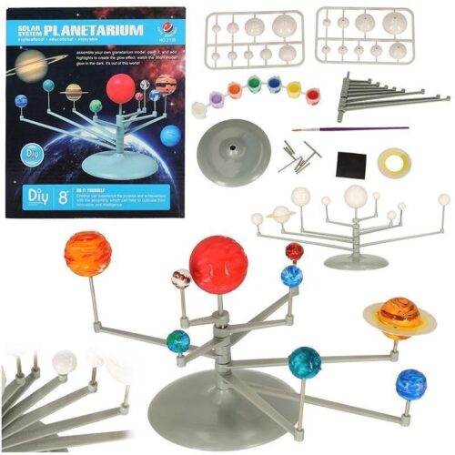 DIY Solar System Model Kit: Måla och montera planeter