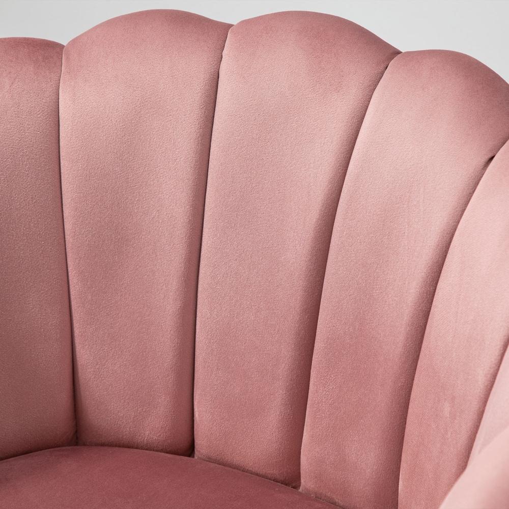 Rosa Lotus Accent Chair – Sammetsklädd, snygg vardagsrumsmöbler