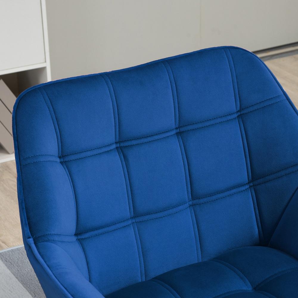 Fåtölj Blue Velvet, skandinavisk design, förhöjda ben