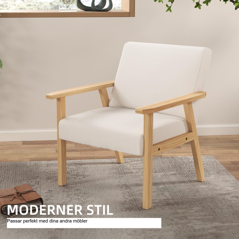 Bekväm fåtölj med armstöd – Skandinavisk design, ram i massivt trä | Gräddvit