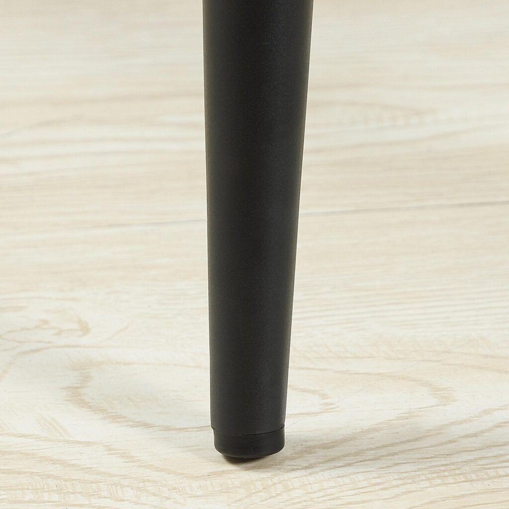 Set med 2 barstolar med vadderade sitsar och stålben - bekväm bistropall för köksbänkar, höjd 67cm
