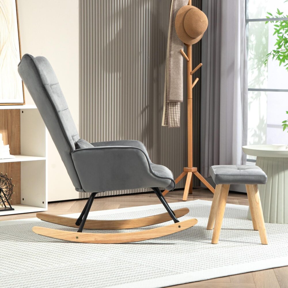 Gungfåtölj med pall [Komfort och elegans] | wingback design, matchande fotpall, gummiben för sovrum och vardagsrum