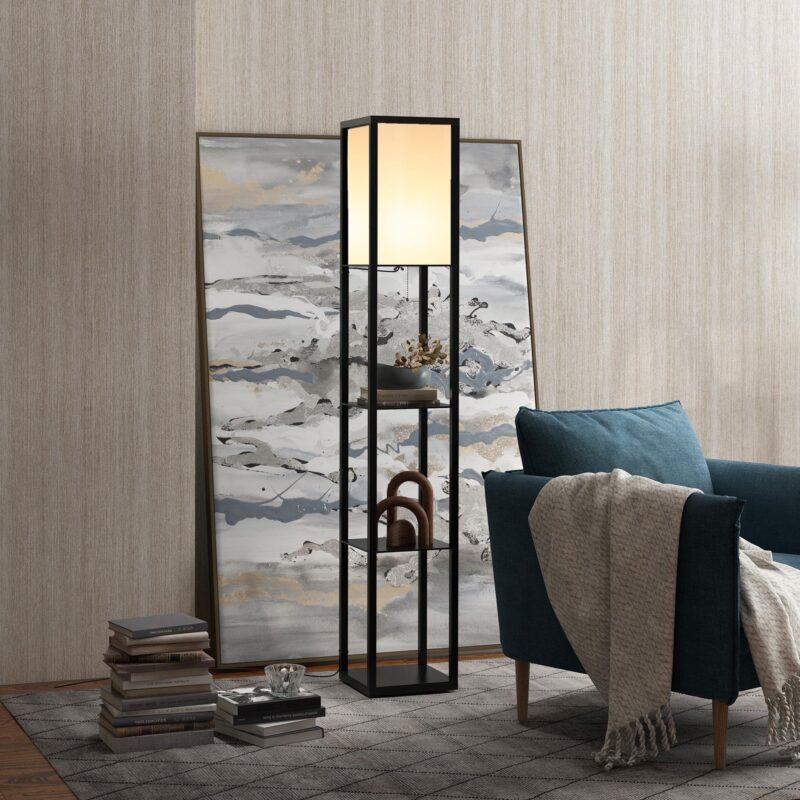 Snygg stående lampa med hyllor för förvaring och varm belysning – hållbar träkonstruktion, rymdbesparande design