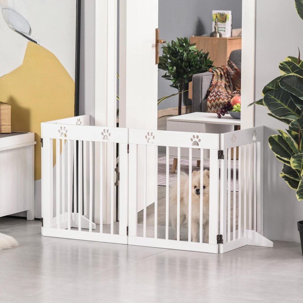 4-delad hundbarriärgrind med hopfällbar design - robust furu och platsbesparande förvaring för små hundar
