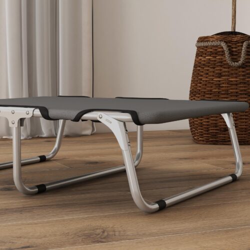 Upphöjd hundbädd för små raser med hopfällbar design – robust stålram och slitstarkt oxfordöverdrag | Kompakt för inomhus-/utomhusbruk (upp till 10 kg, L71xB58xH20cm)