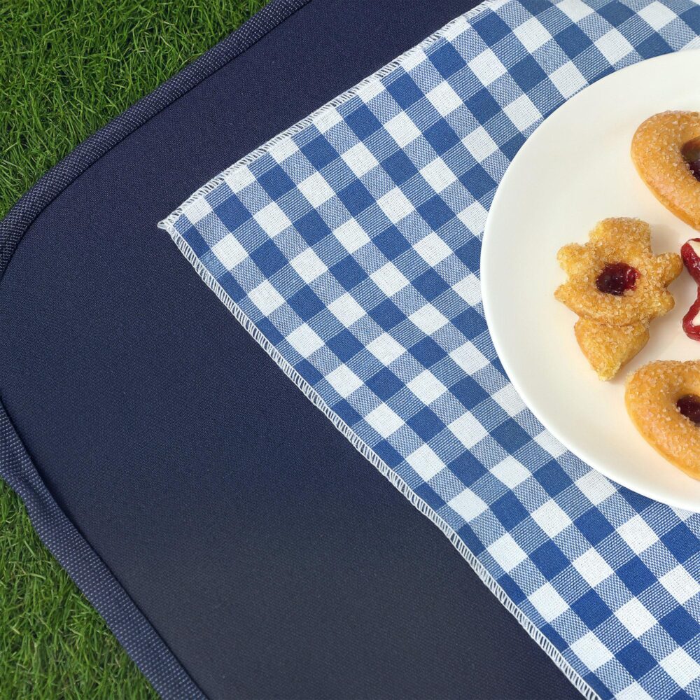 Willow Picnic Basket Resväska för 4 med isolerad kylare och komplett bestickset – Handgjord naturlig rotting