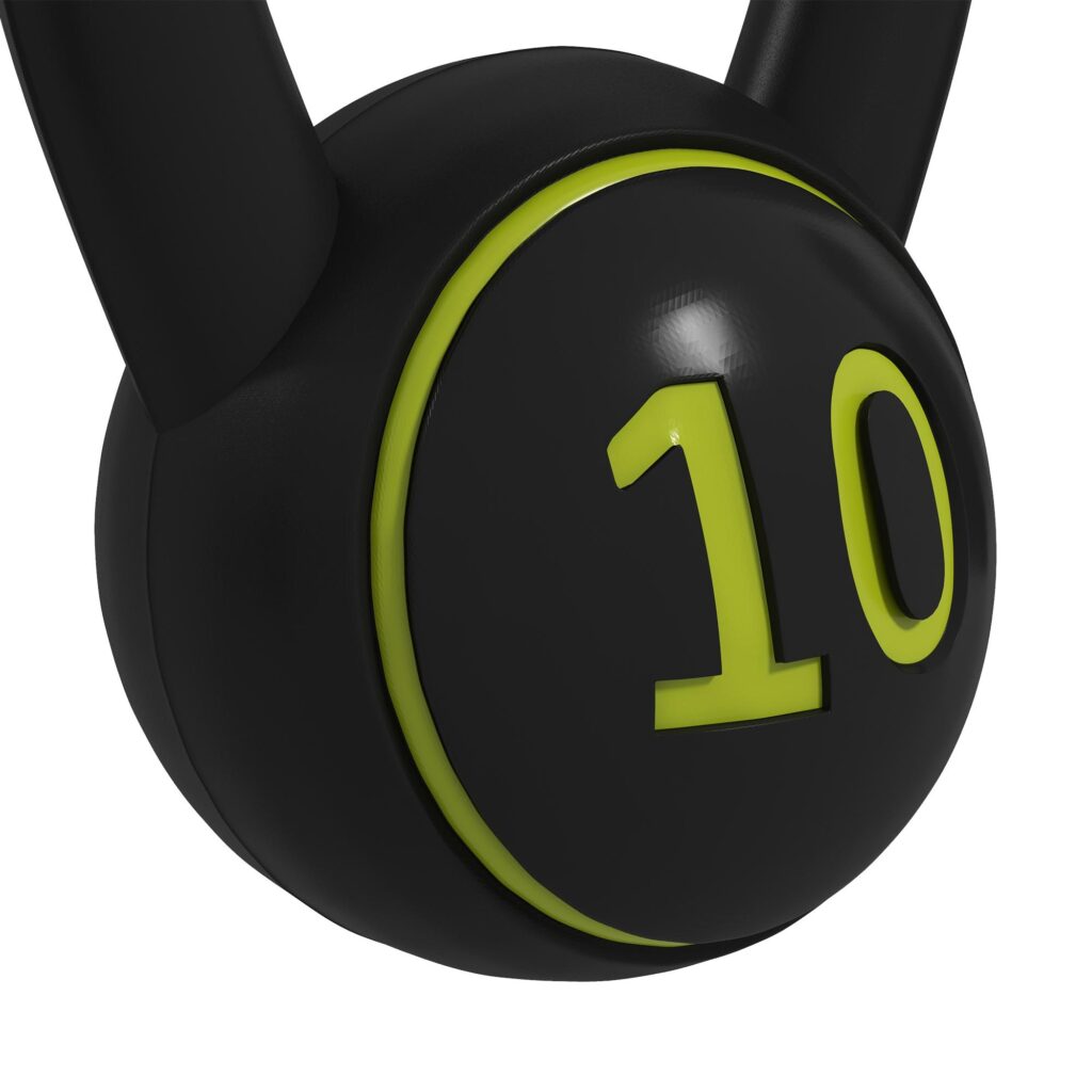Mångsidigt 3-delat kettlebellset (2,2 kg, 4,5 kg, 6,8 kg) med platt bottenstabilitet, ergonomiskt handtag, skyddsjacka och förvaringsdyna för hållbar hemmaträning.