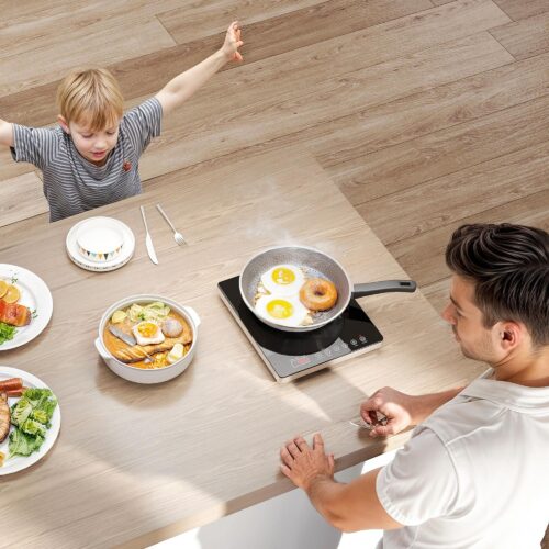 Induktionshäll med 1 platta, effektiv matlagning, exakt temperaturkontroll, barnsäkerhetslås och överhettningsskydd