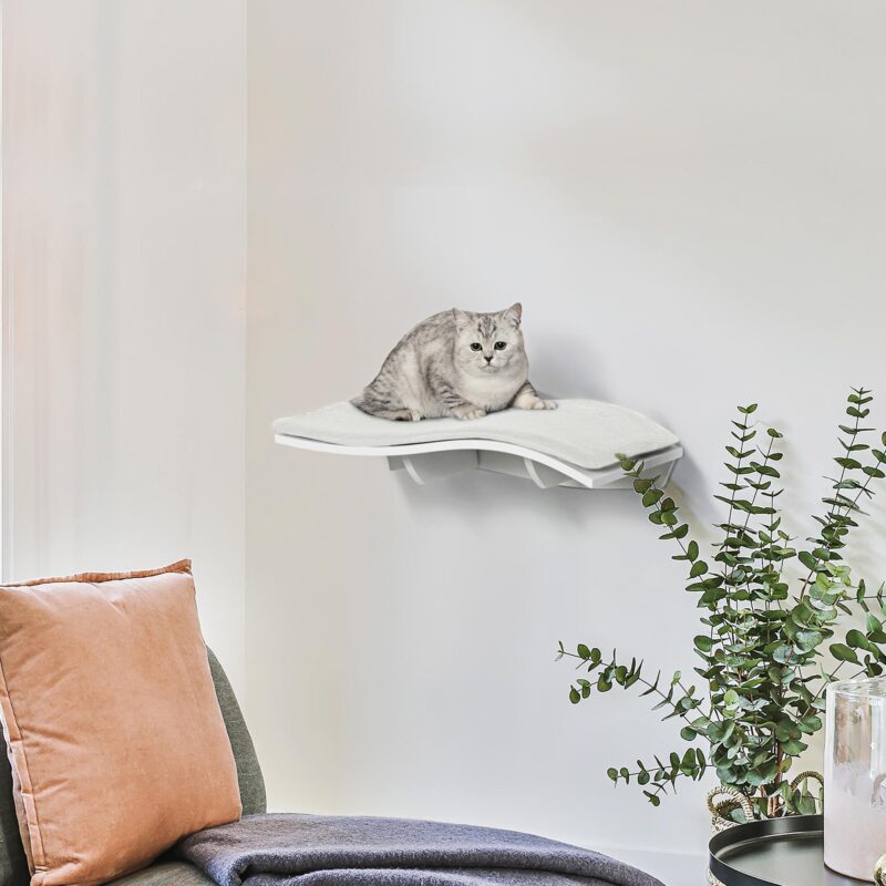 Väggmonterad kattsäng med avtagbar plyschkudde – platsbesparande och hållbar MDF-design
